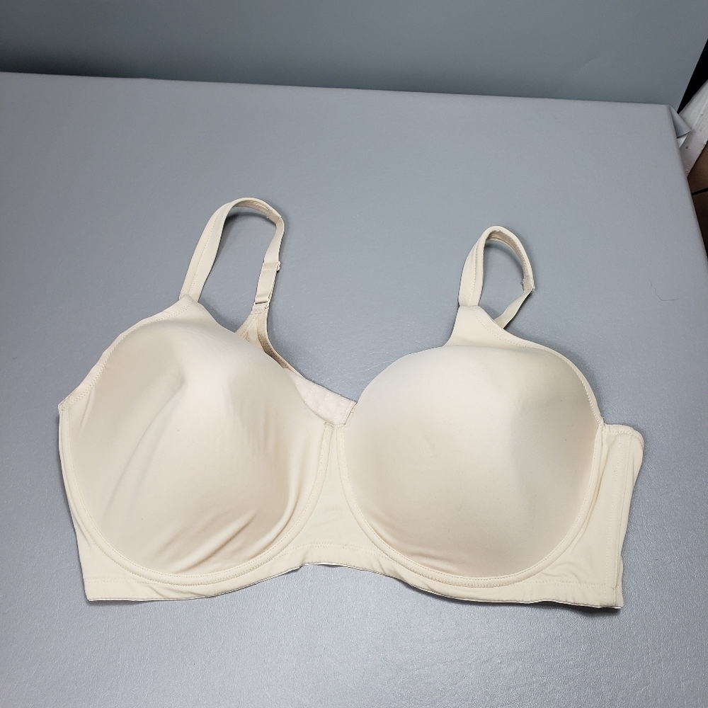 Leading lady light tan bra size 52D
